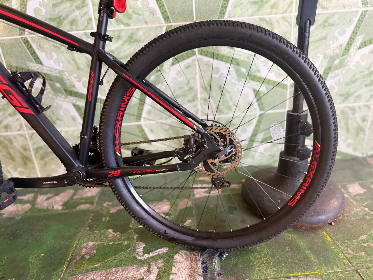 Bicicleta Oggi Hacker Sport 29