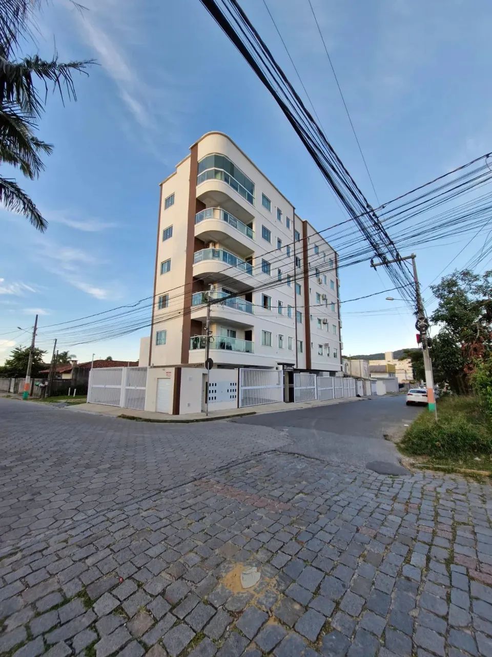Imóvel para aluguel com 35 metros quadrados com 1 quarto em Centro - Camboriú - SC