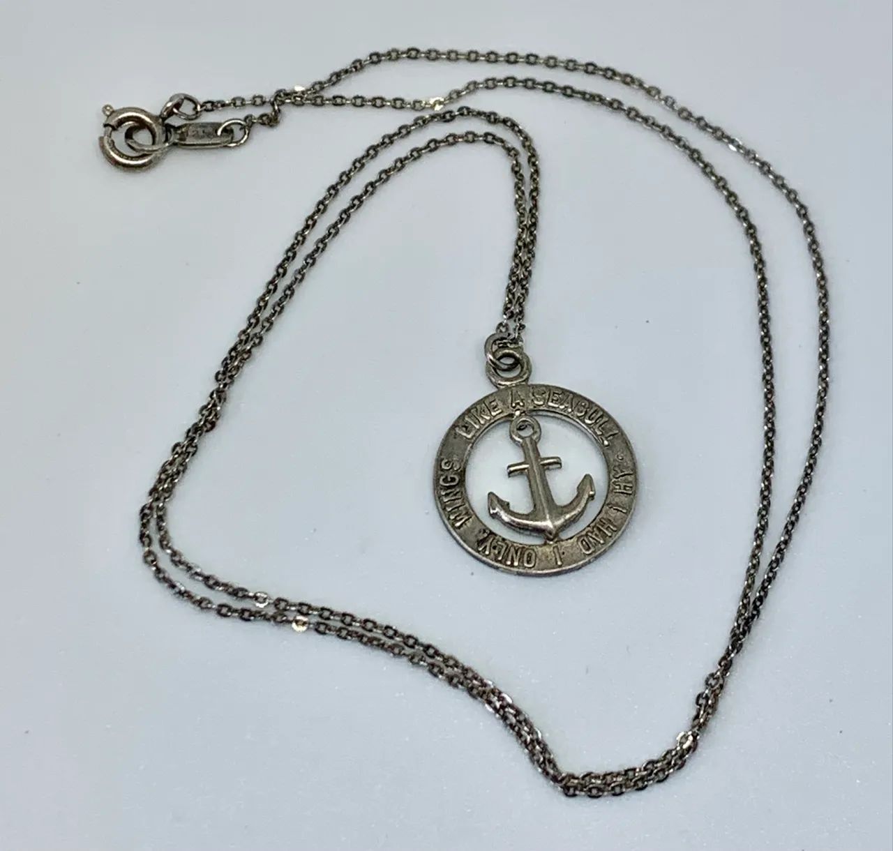 colar de prata 950 com pingente de âncora
