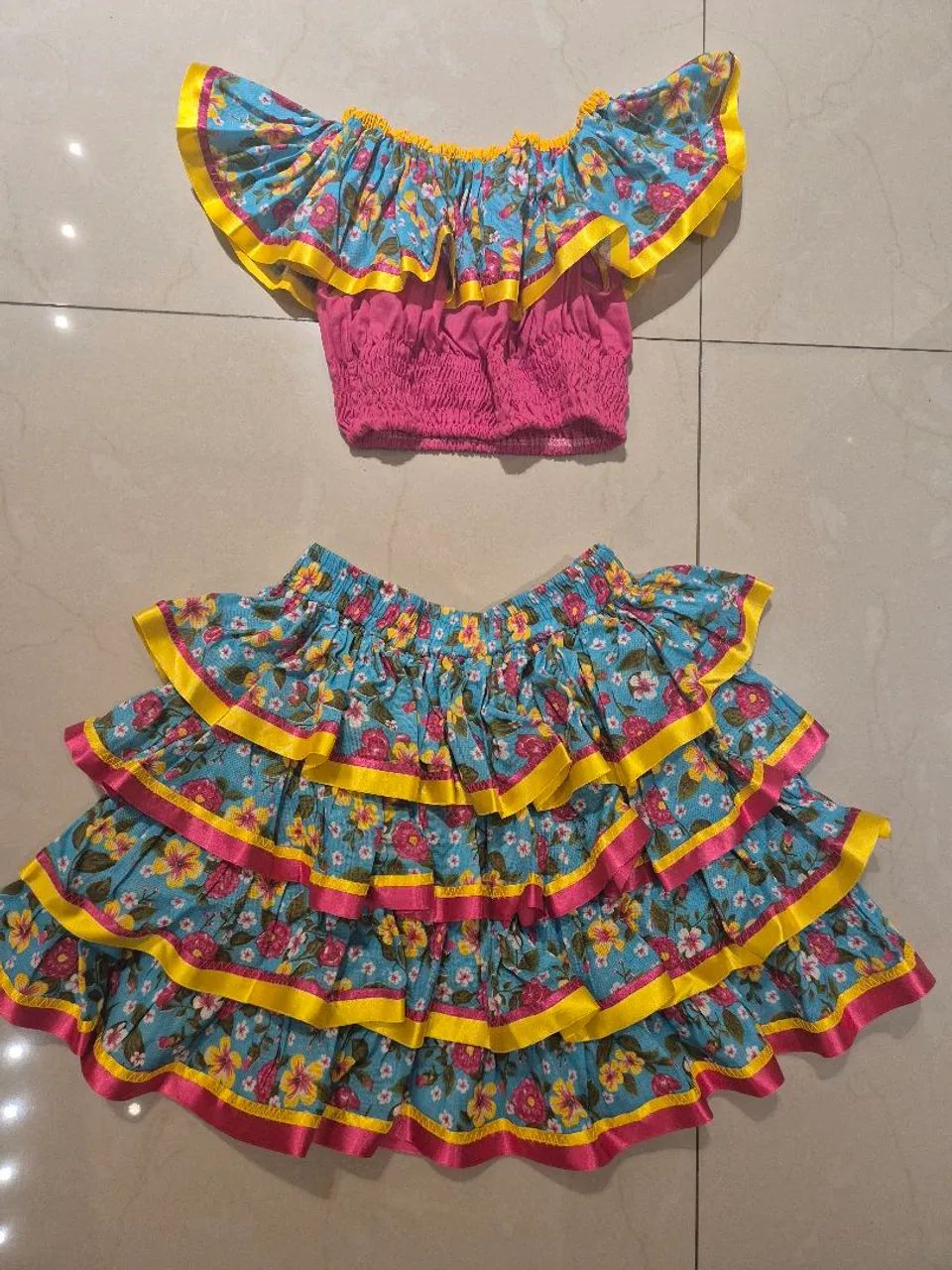 vestido Festa Junina tam 8/10 - Foto 2