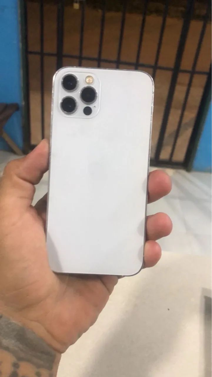 iPhone 12 Pro  - Foto 2