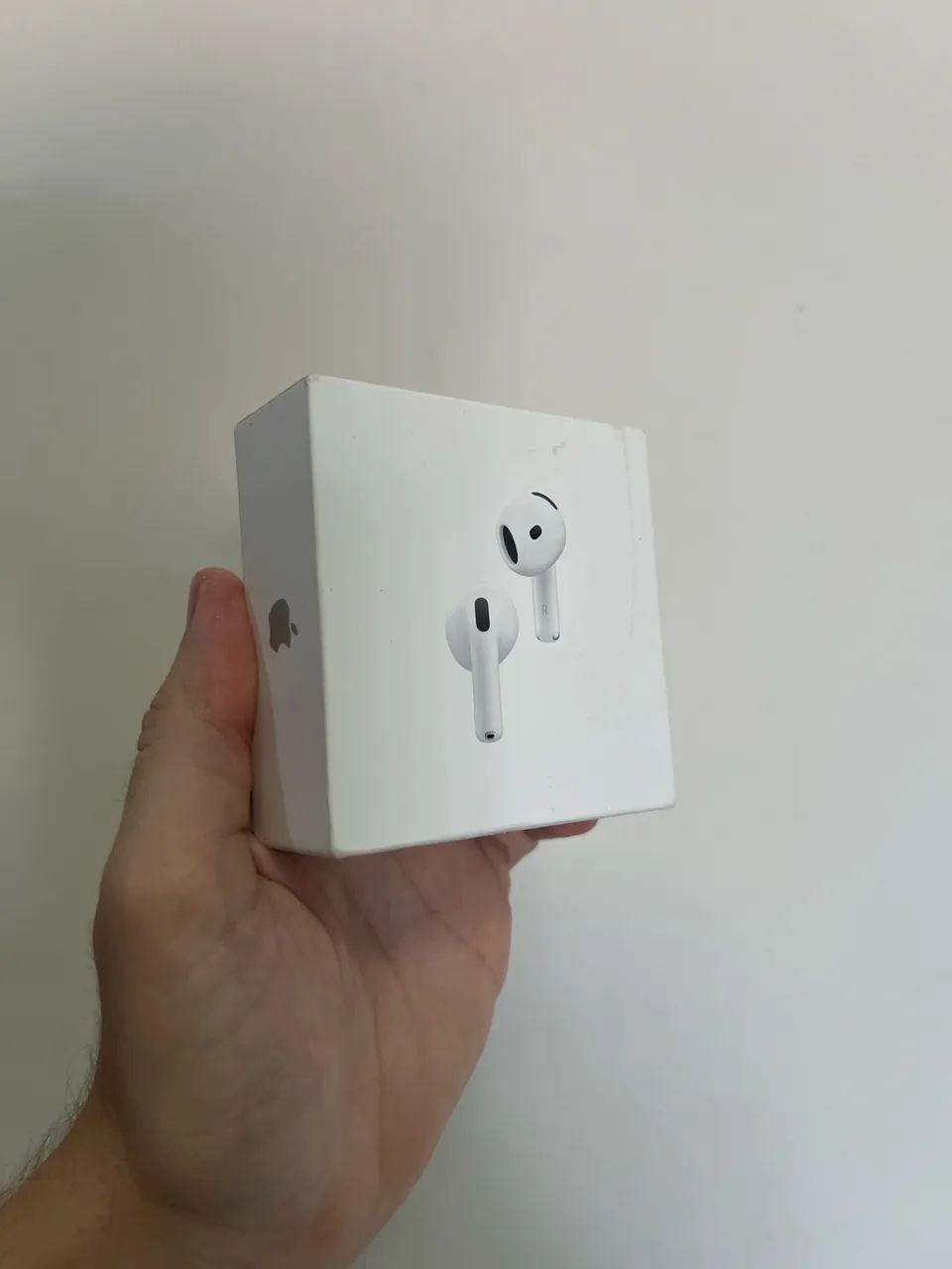Apple AirPods 4 ANC, NOVO!