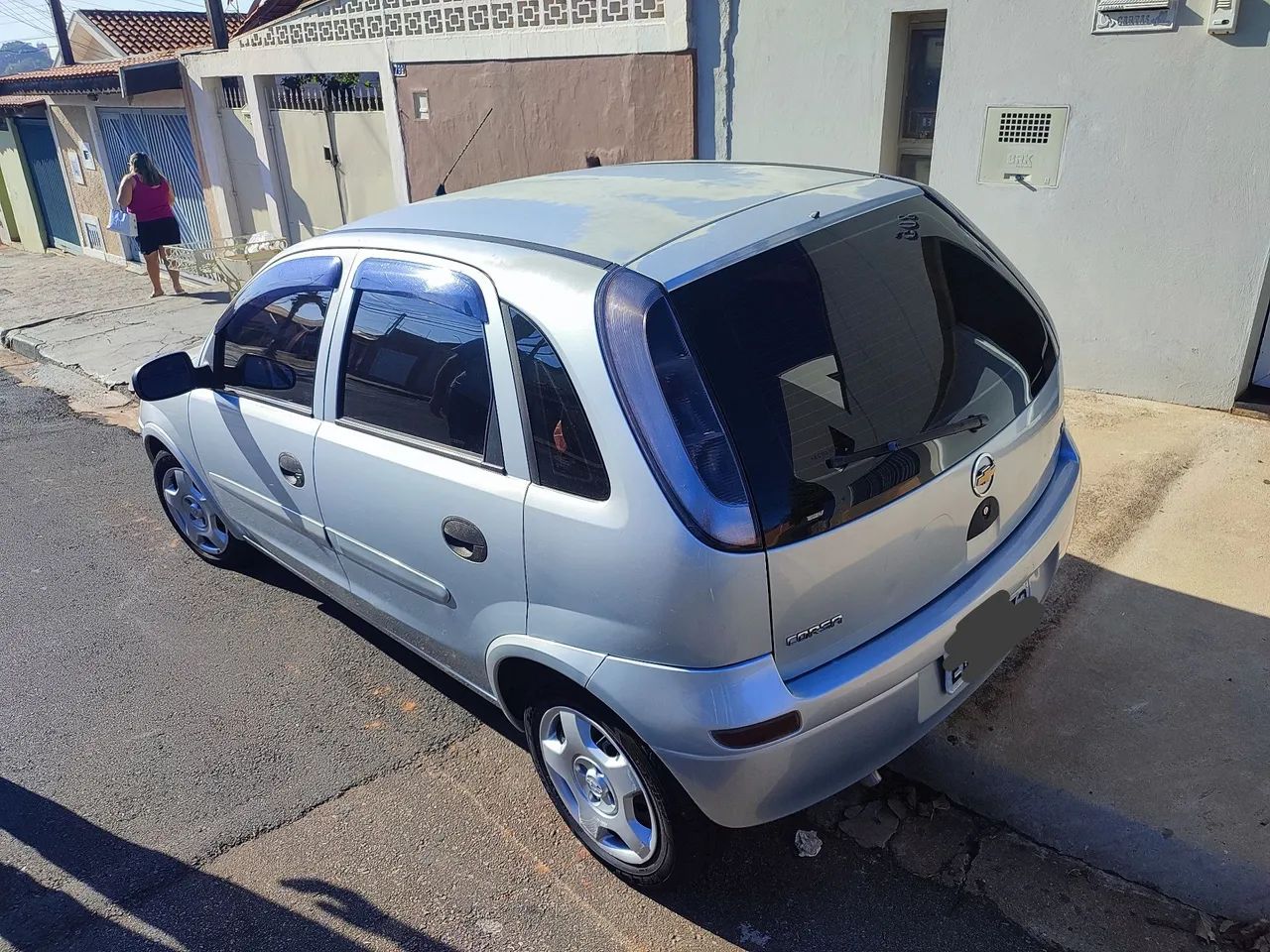 GM Corsa Hatch 2010/2011