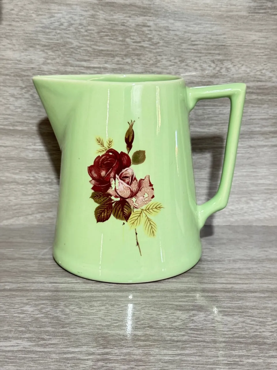 Leiteira em porcelana vitrificada - Nerina Louveira