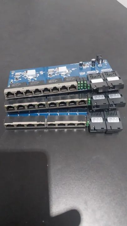 Switch de Rede Gigabit 8 Portas - Foto 2