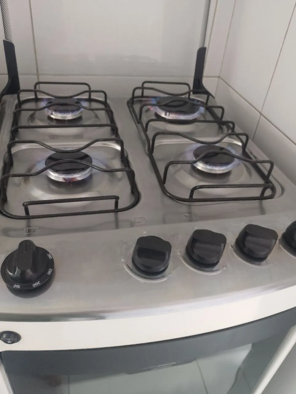 Fogão 4 Bocas com Acendimento Automático