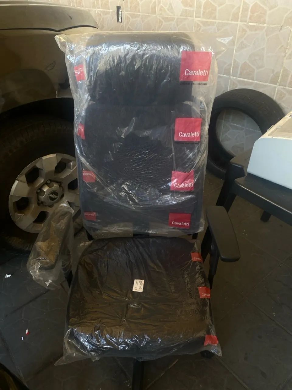 cadeira de escritório cavaletti 