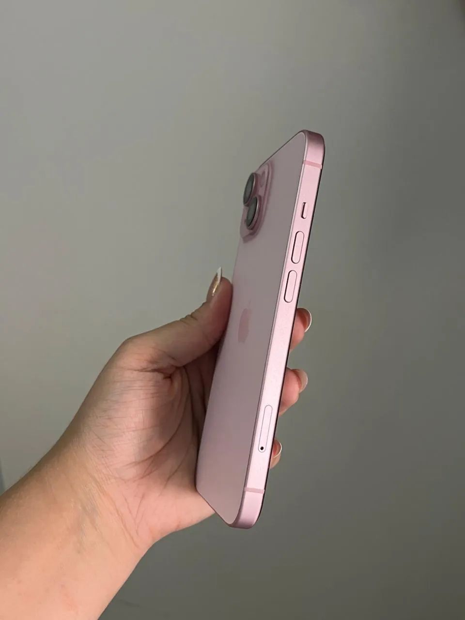 iPhone 15 rosa 128g Bem novinho  - Foto 4