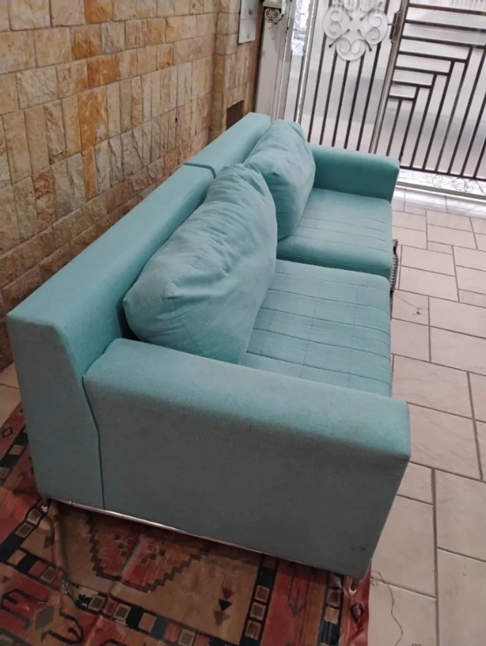 Sofá  Dunelli, fixo, 4 lugares, em linho verde. - Foto 3