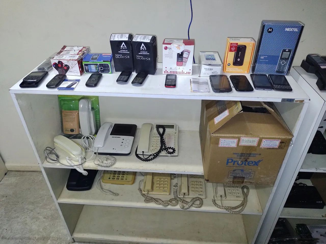 Telefonia e satélites, diversos itens, no estado. E outros. - Foto 4