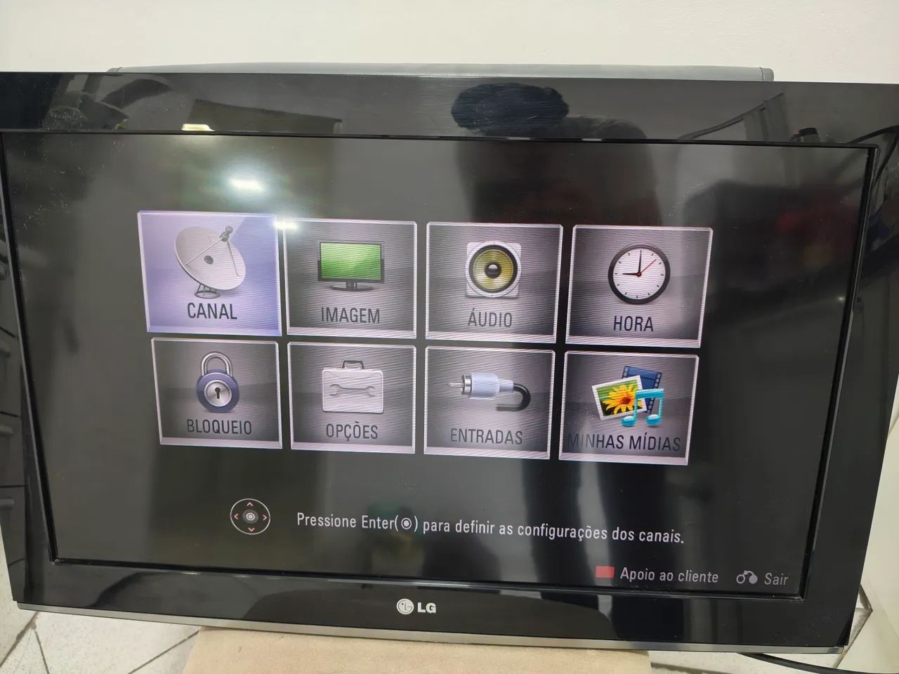 TV 32 LG + Conversor Digital Aquario