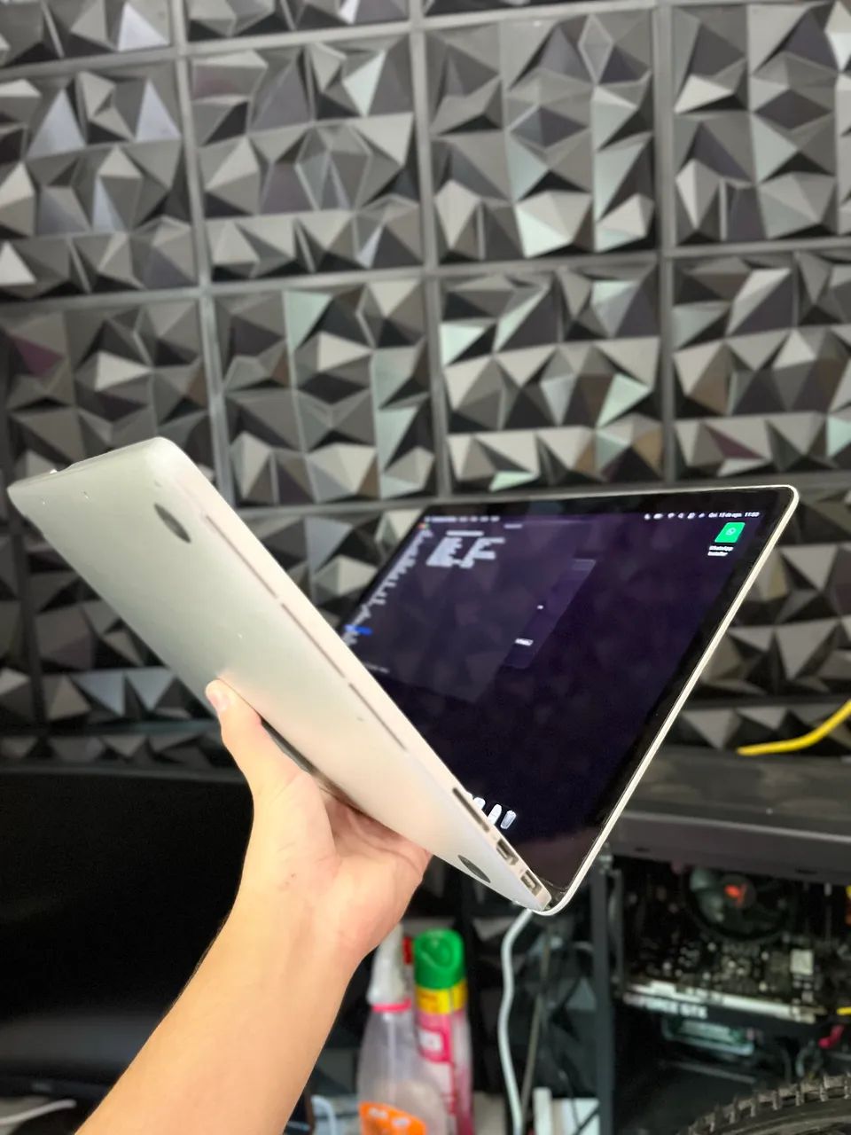 MacBook Pro core i7 16 gb de ram - Foto 2