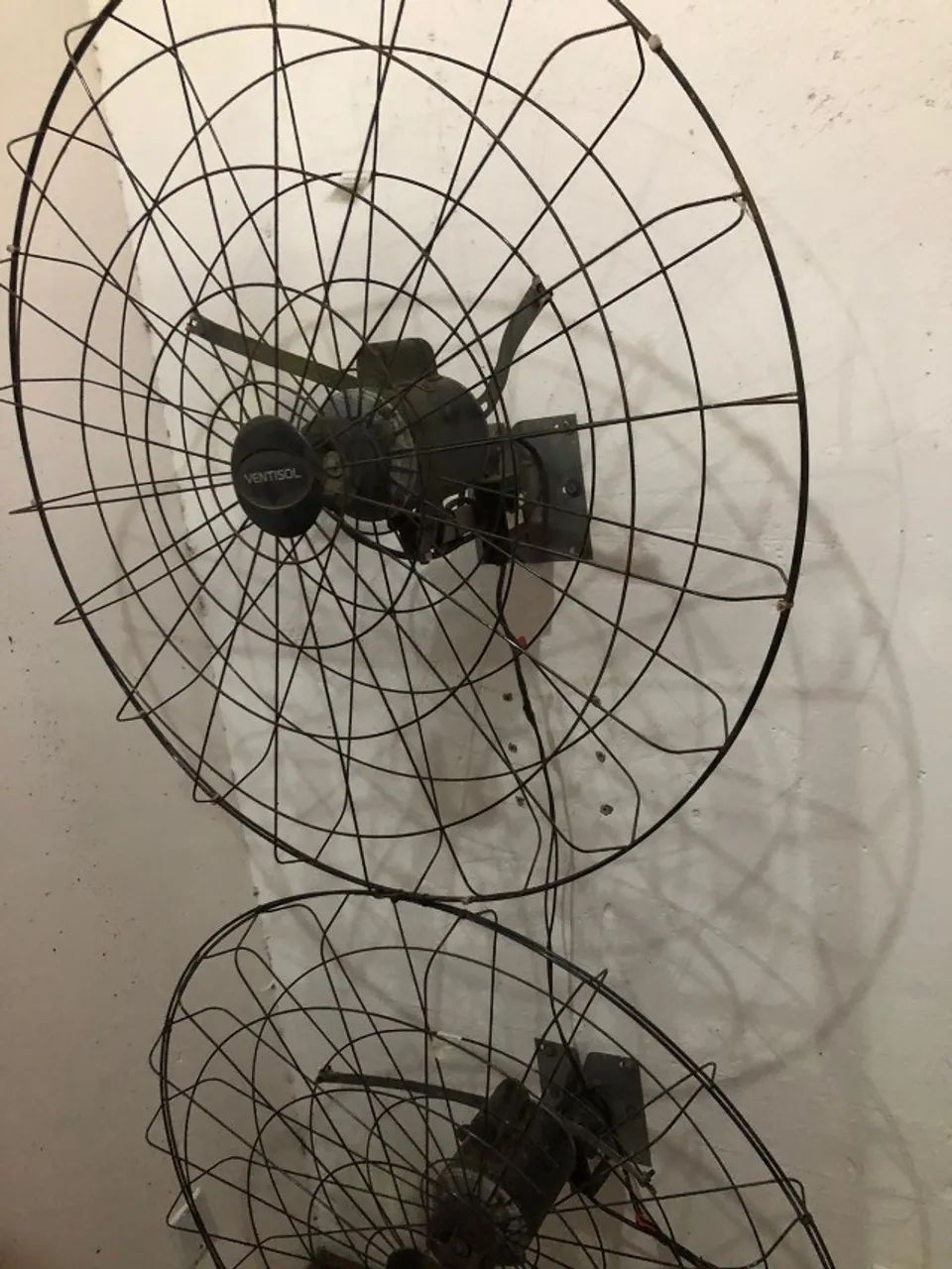 Ventilador Ventisol  de um metro  - usado - Foto 3