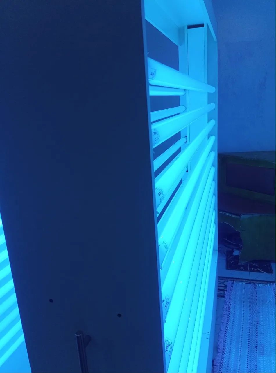 Luminária uv de bronzear - Foto 2
