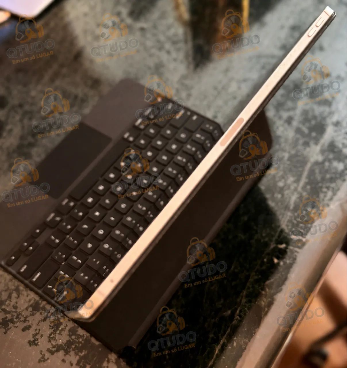 IPad Pro 12.9 Wi-Fi-celular M2 Prata 256Gb + MagicKeyboard+carreador e cabo C  Apple - Foto 3