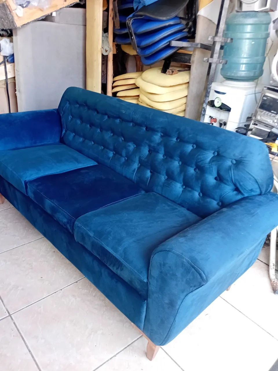 Sofa três lugares  - Foto 4