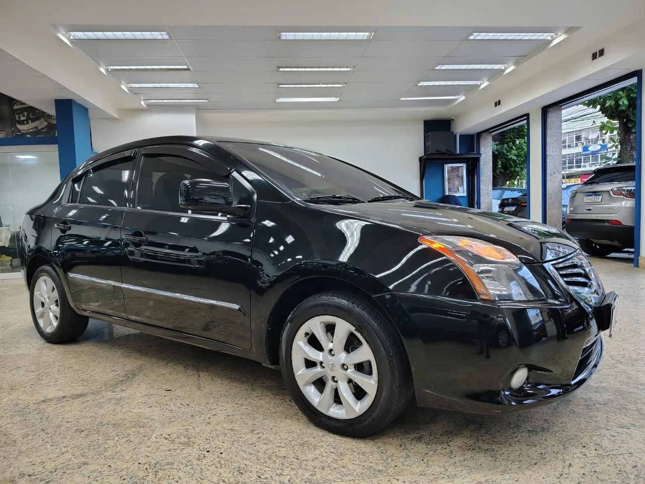 Nissan Sentra 2.0/ 2.0 FLEX FUEL 16V AUT. 2013