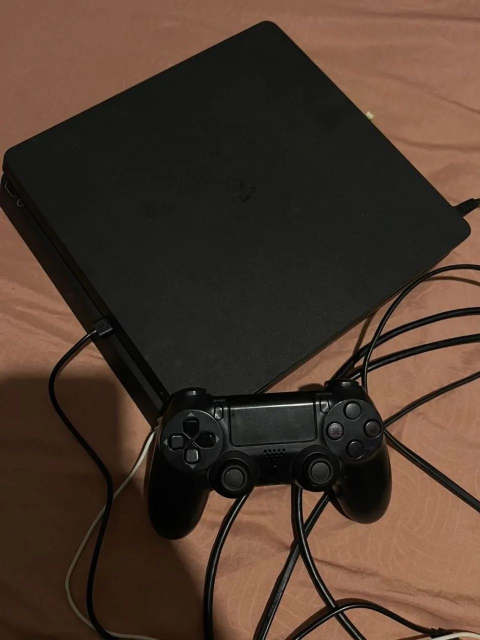 Vendo ps4 de 1tb - Foto 2