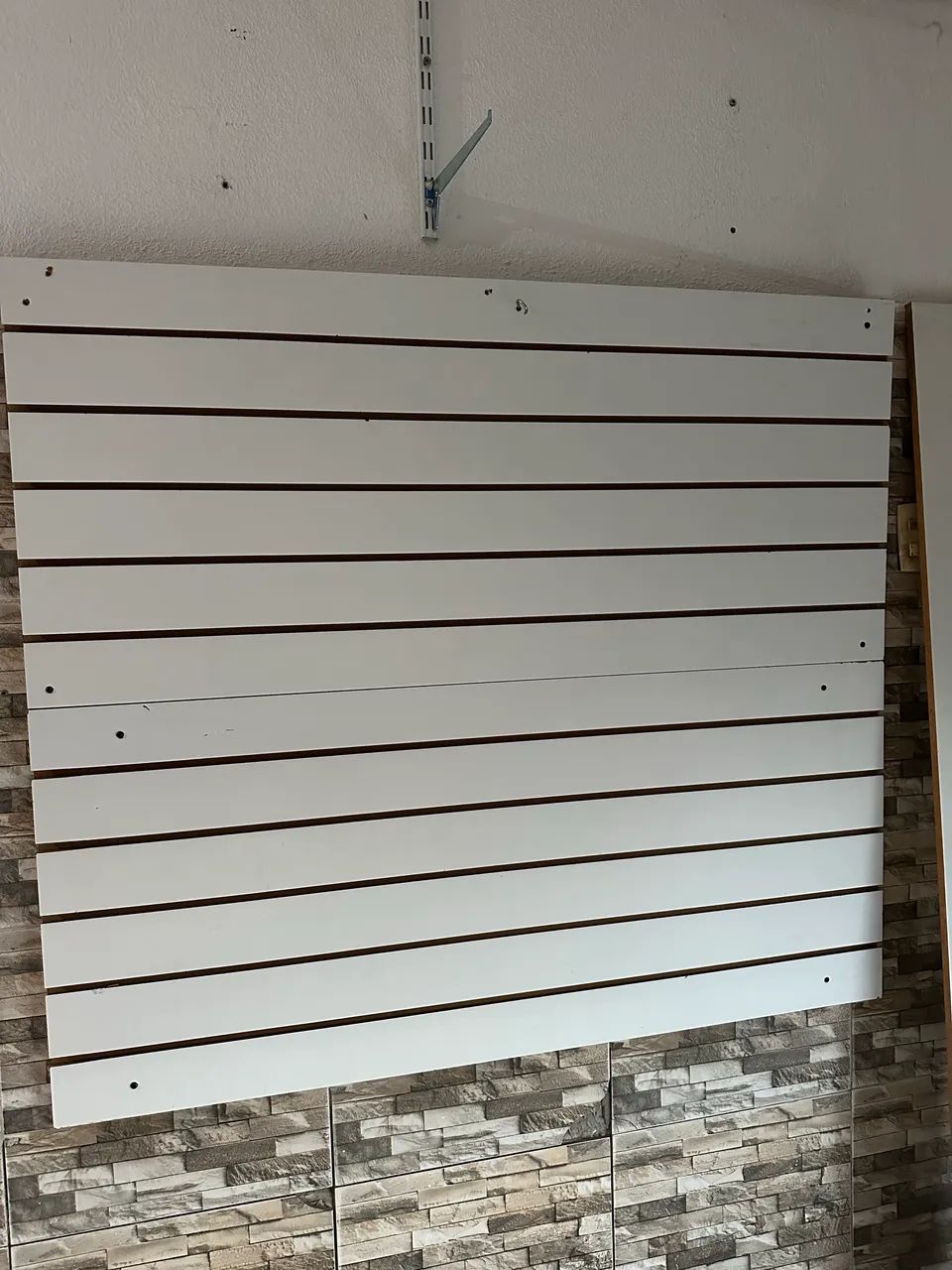 VENDO PAINEL CANALETADO MDF 