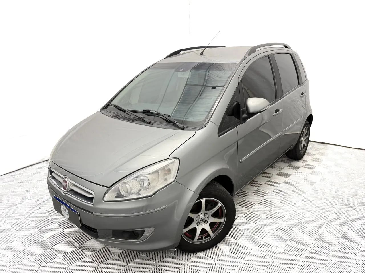 Fiat Idea Idea ATTRACTIVE 1.4 Fire Flex 8V 5p 2015