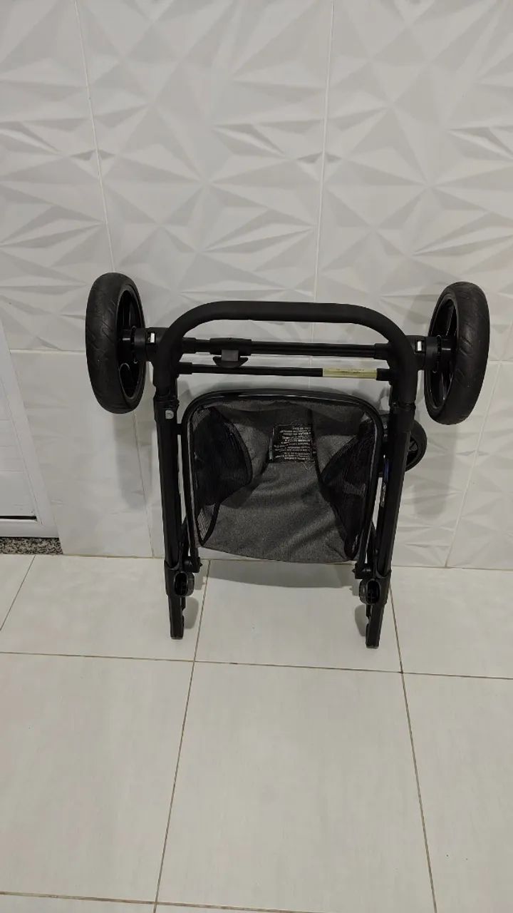 Carrinho de bebê + bebê conforto + Moisés - Foto 5