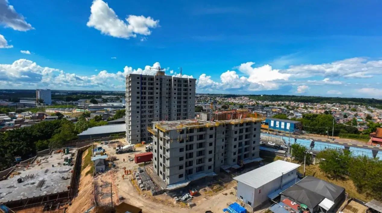 APARTAMENTO DE 3 QUARTOS NO ALEIXO - Foto 4