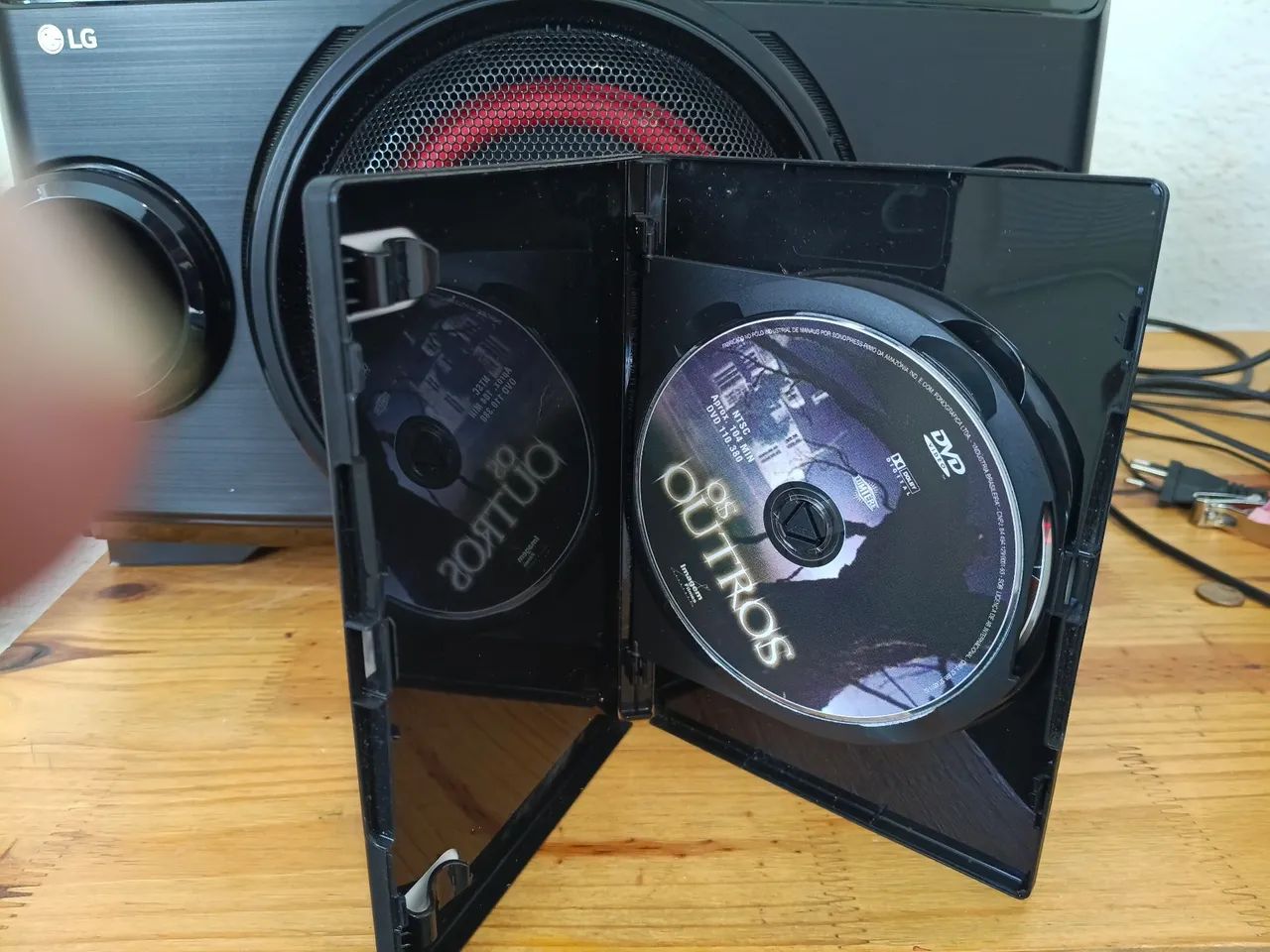 DVD OS OUTROS  - Foto 3