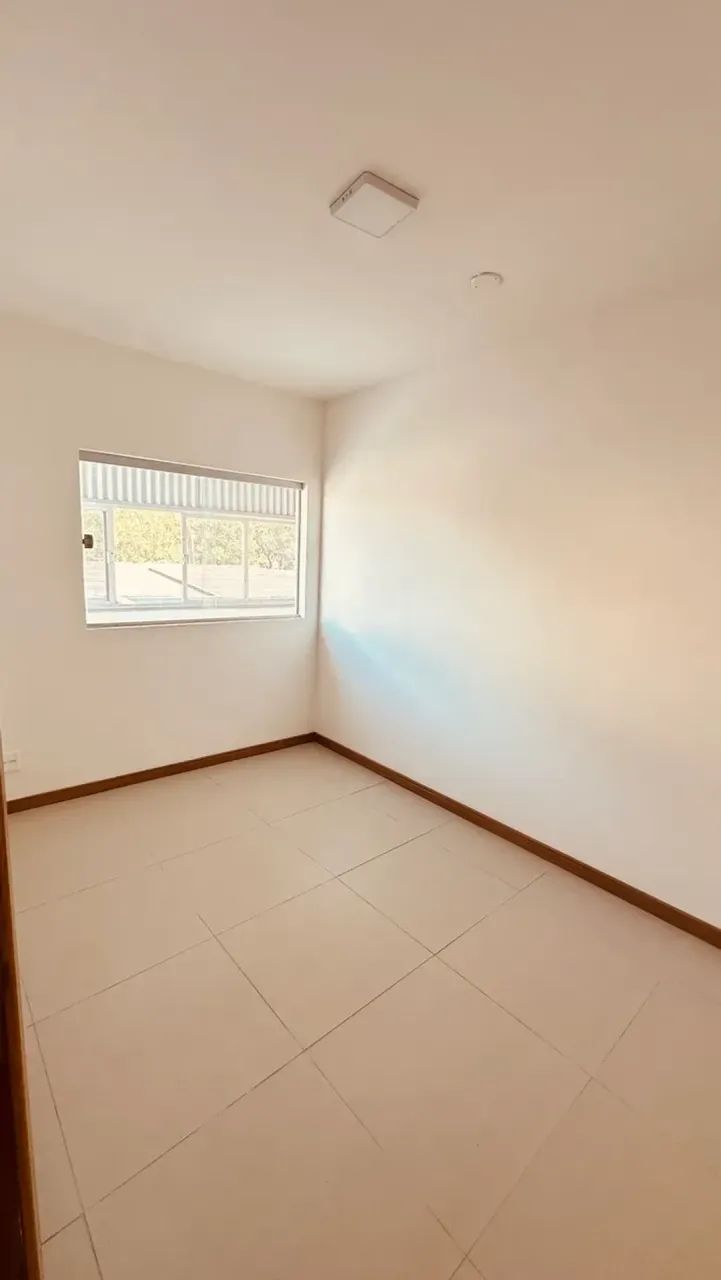 ALUGO APARTAMENTO 2 QUARTOS COM SUÍTE - Foto 4