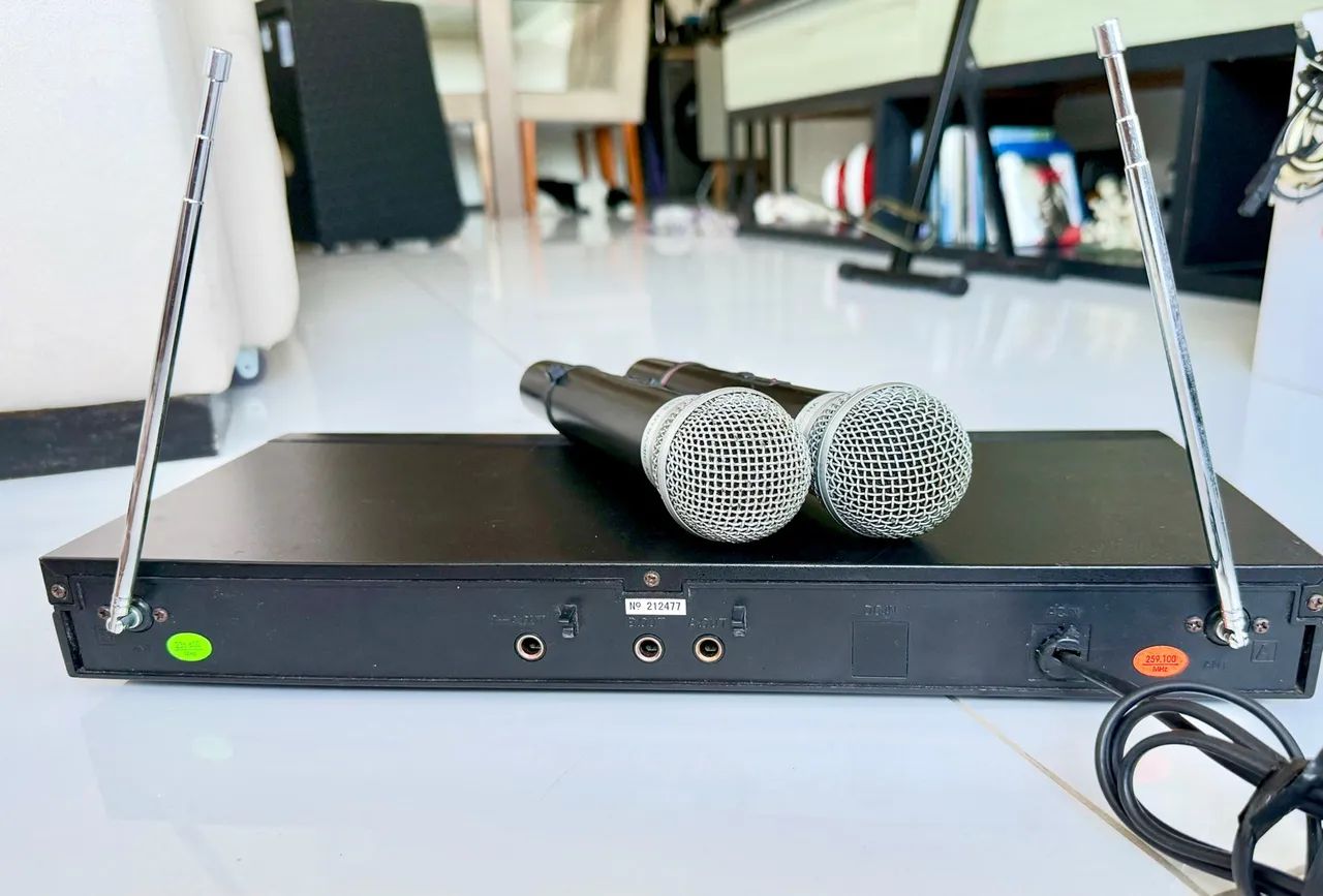 Dois microfones Le Son SEM fio UHF - Foto 2