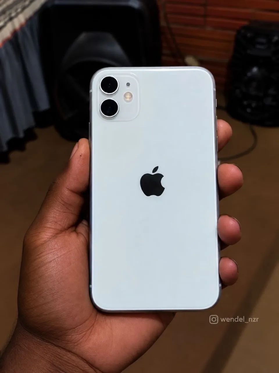 IPHONE 11 128GB À VENDA OU TROCA! - Foto 2