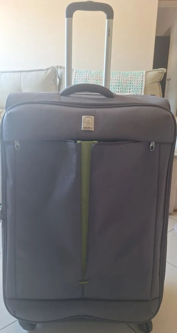 MALA MARCA DELSEY EM ÓTIMO ESTADO