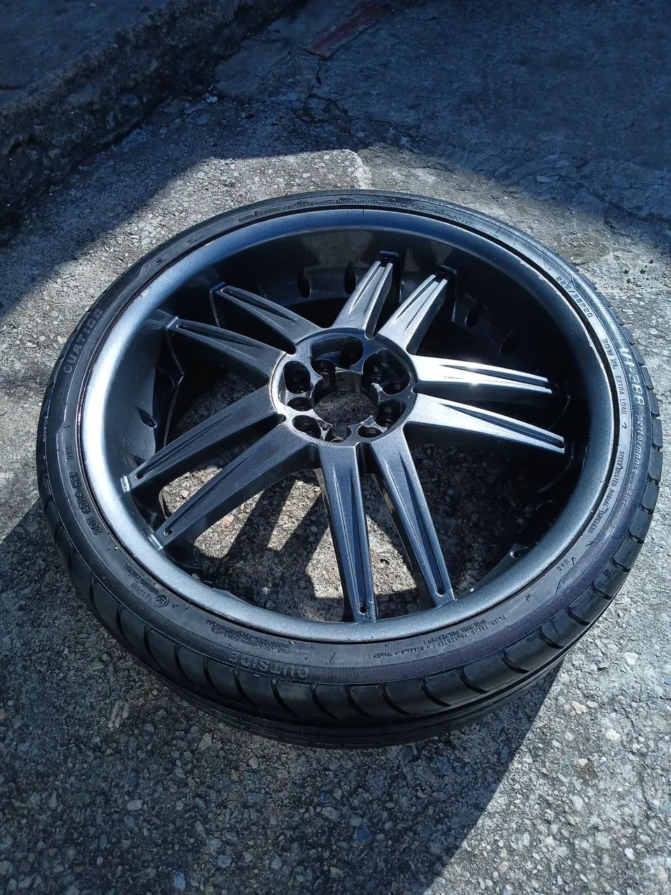 Rodas Aro20 com pneus - Foto 2