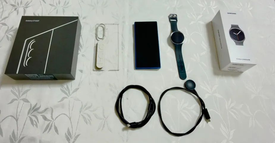 Samsung Z Fold7 512GB + Galaxy Watch8 LTE impecáveis