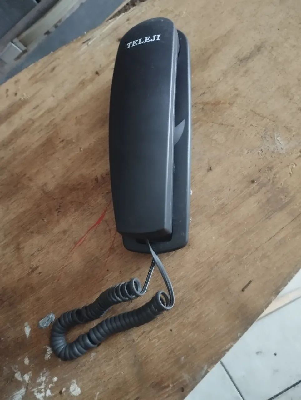 Telefone antigo parede gôndola.