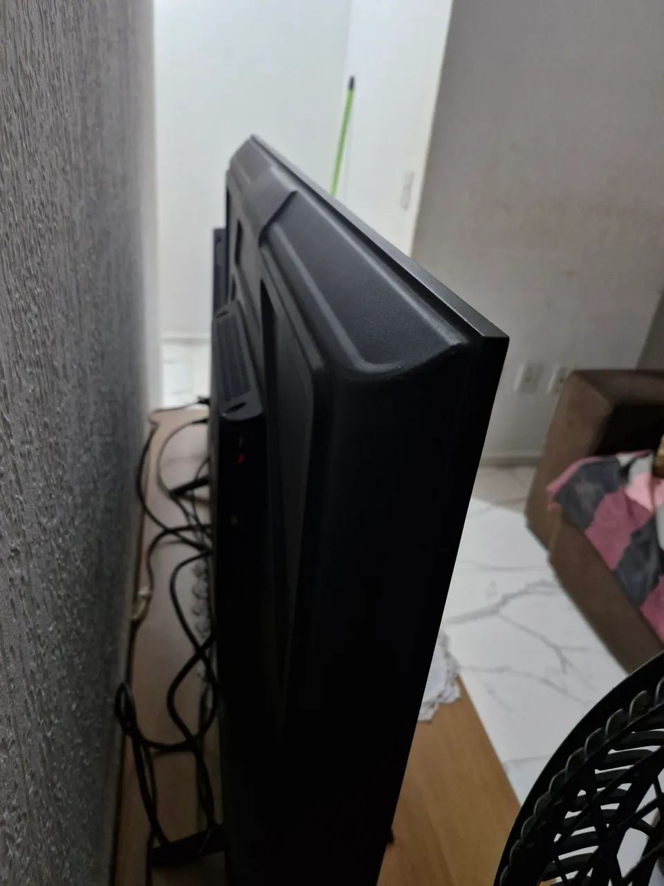 TV AOC ROKU 43' - Foto 3