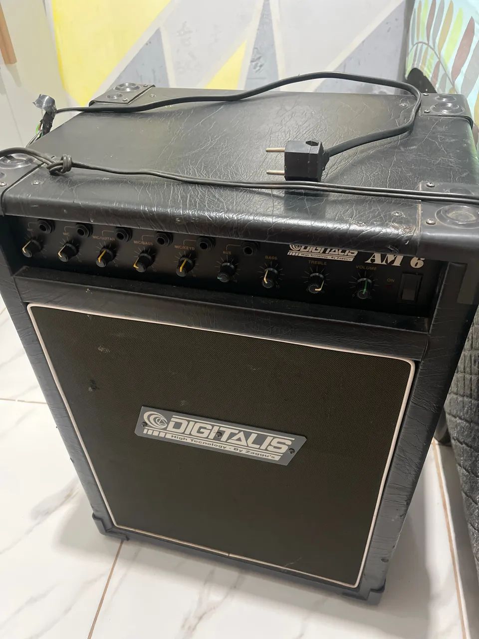 amplificador guitarra e baixo 
