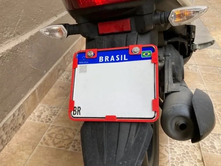 Suporte de placa 