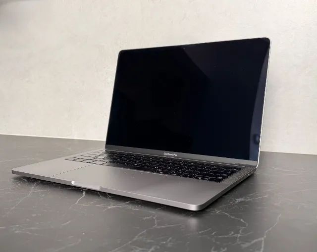 macbook pro 13 i7 16gb