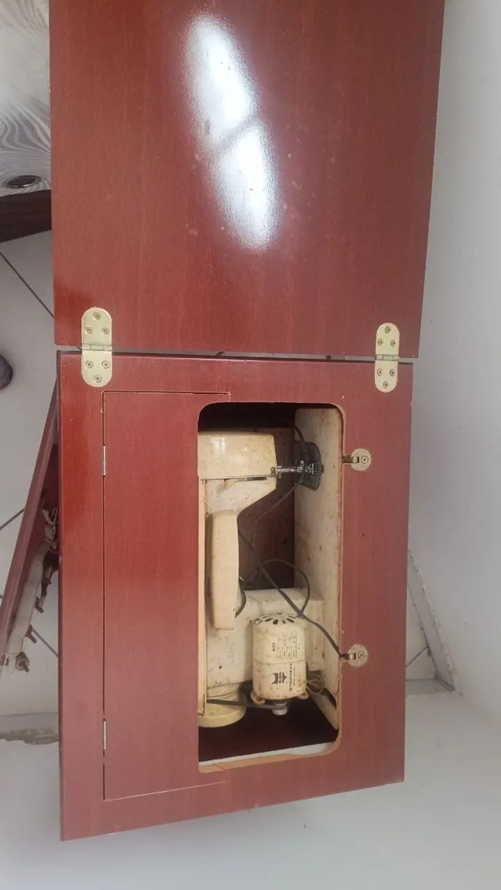 Máquina de costurar  - Foto 3