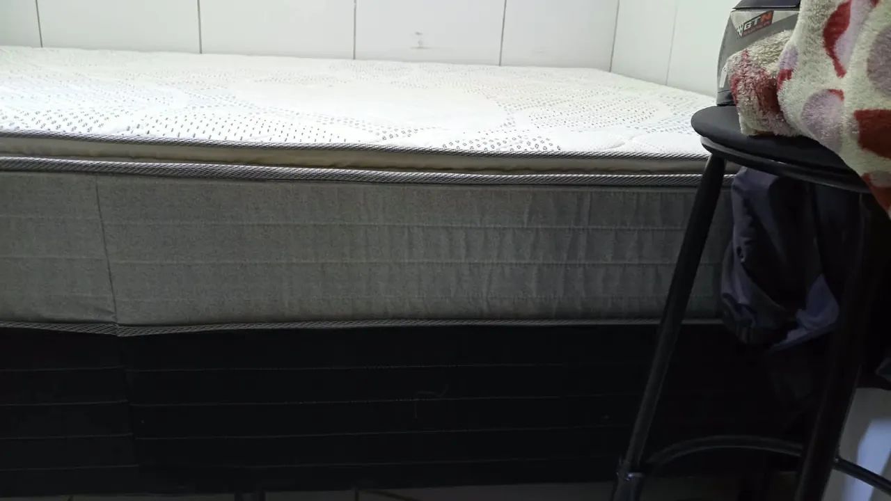 Cama casal. Comprada dia 28/09/26