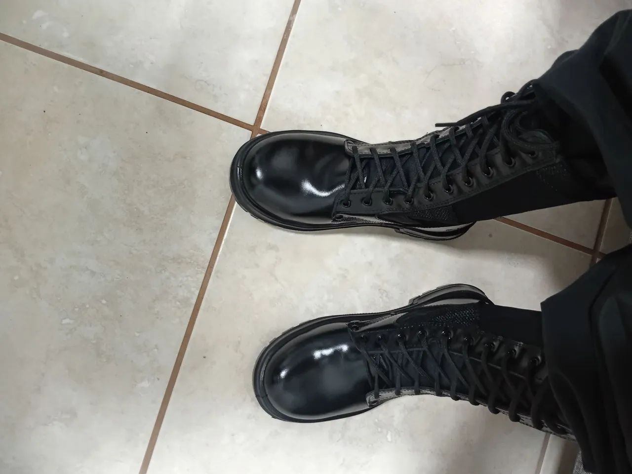 COTURNO MILITAR ATALAIA - PRATICAMENTE NOVO  - Foto 4
