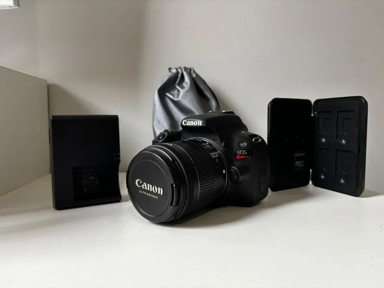 Canon SL2 - Foto 3