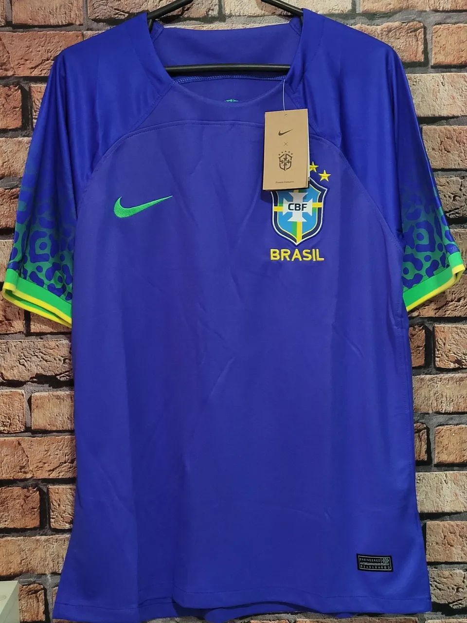 Camisa do Brasil em liquidação 