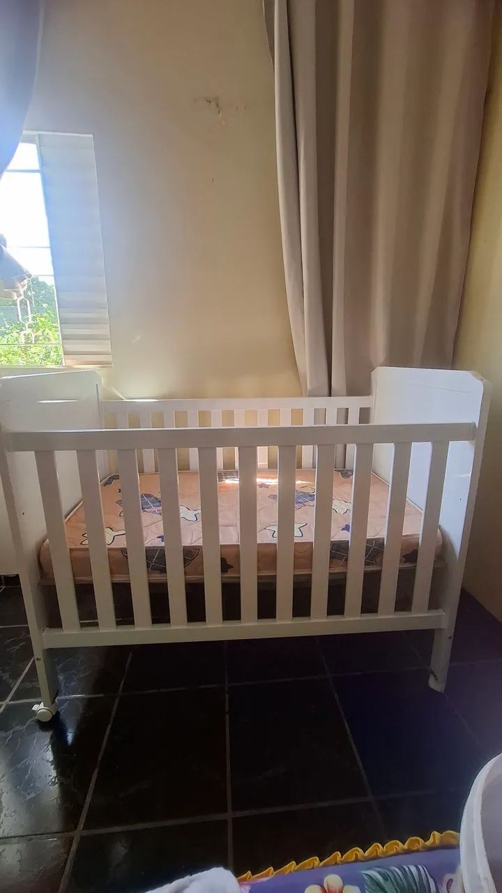 Berço bem conservado 