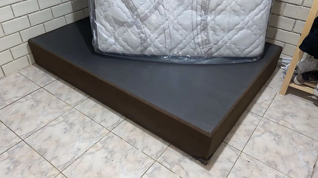 Colchão e box casal 