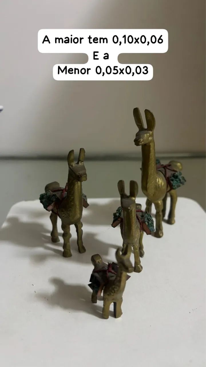 Caixa com objetos para decoração 