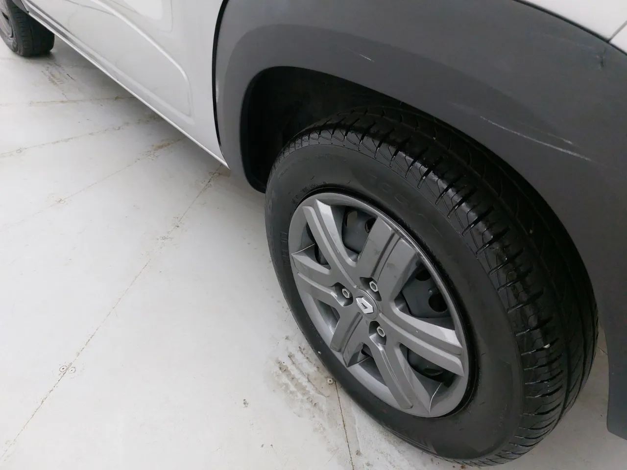 Renault Kwid 1.0 Zen, foto 12 de 18