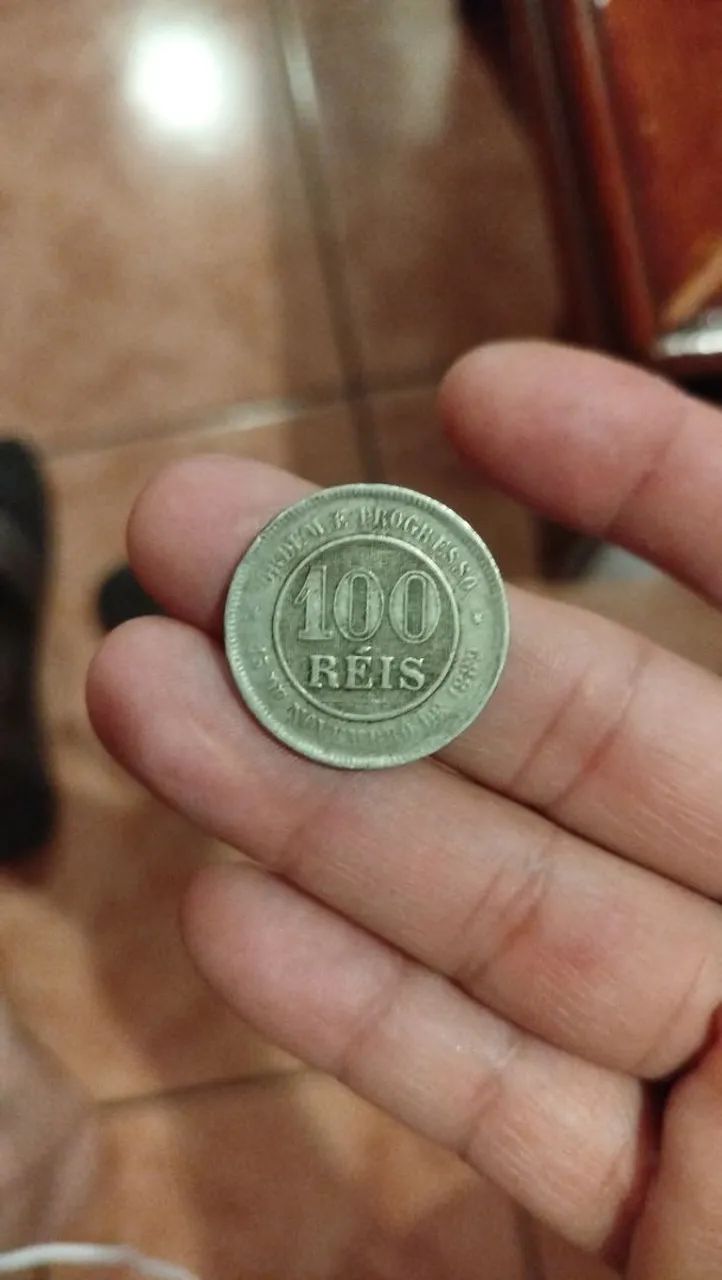 Moeda antiga 100 Réis 