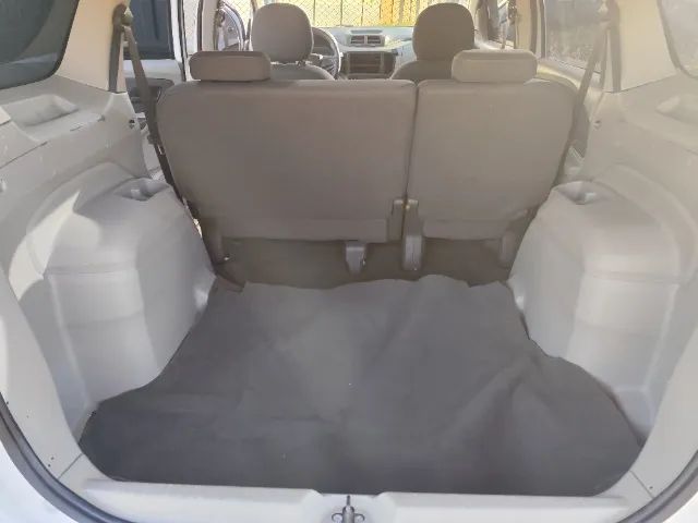 Chevrolet Spin LT 1.8 8V Econo.flex 5P Mec. 2014 - Foto 5