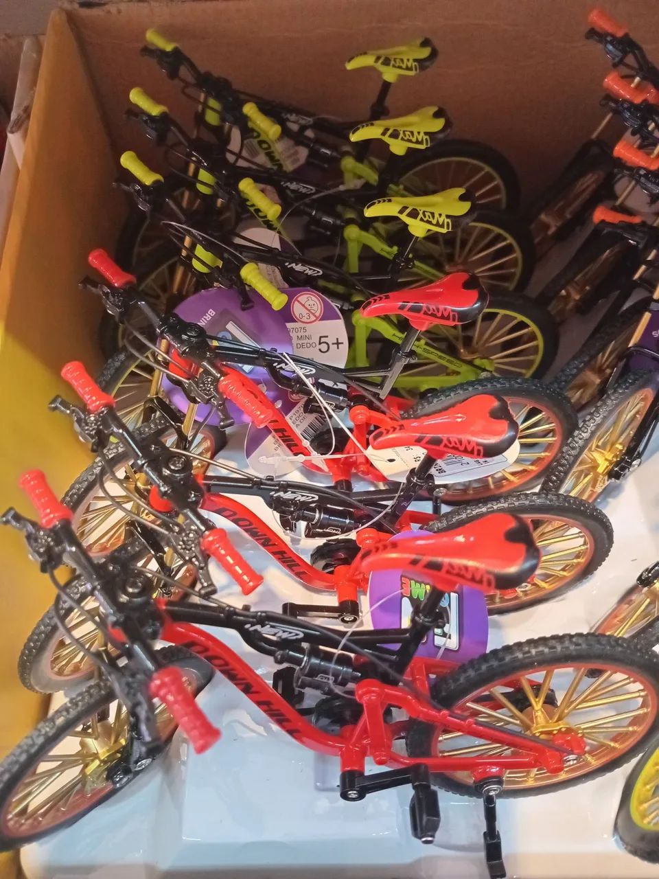 Bicicleta em miniaturas 